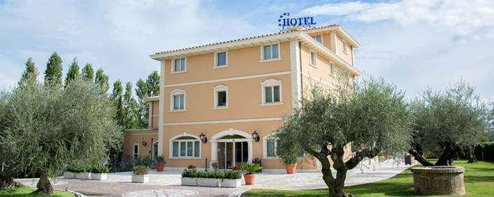 Hotel Villa Michelangelo Città Sant'Angelo Esterno foto